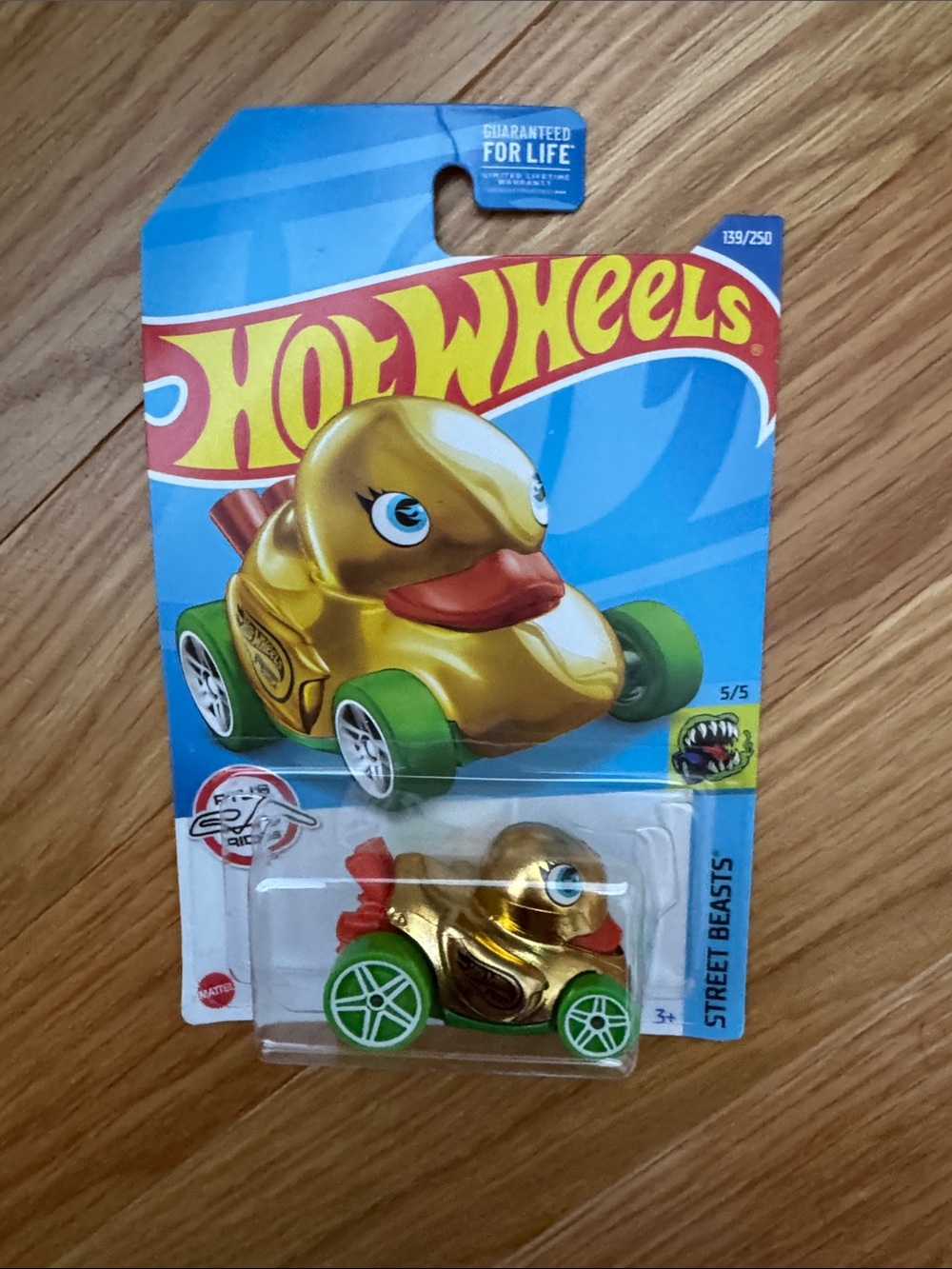 Hot Wheels Duck N' Roll Gold Treasure Hunt 2022 Diecast Car NIP